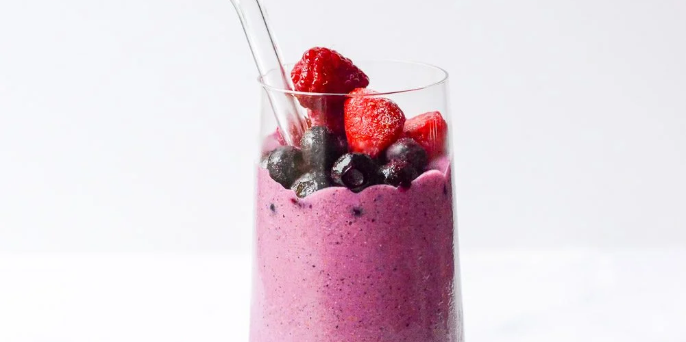 TROPICAL FRUIT PROTEIN SMOOTHIE