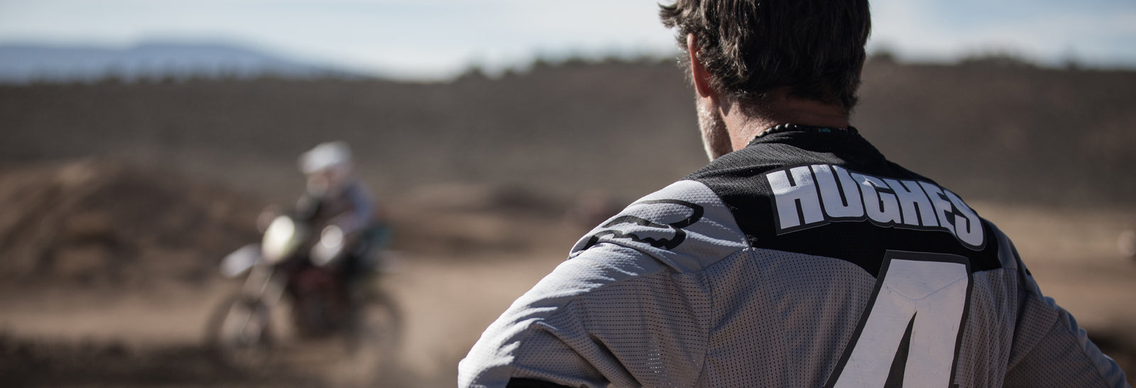 RYNO WATCHING A MX RIDER